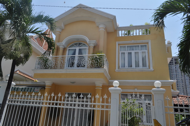 4 bedrooms house for rent in compound, Thao Dien Ward, District 2