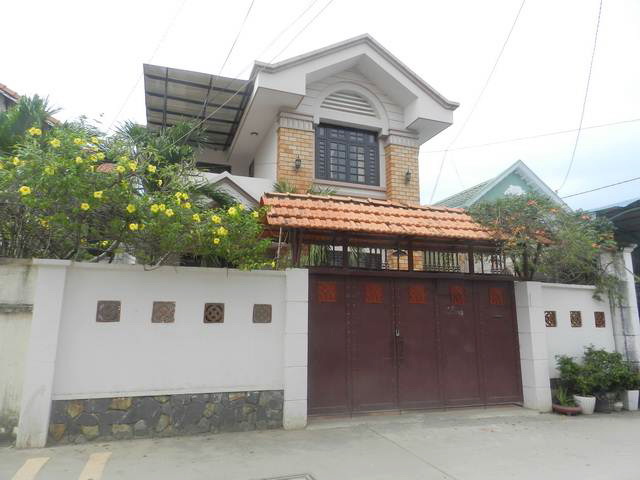 House for rent in Thao Dien Ward, District 2 - 3 bedrooms 
