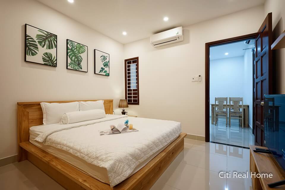 Lovely 1 Bedroom Serviced Aprtment For Rent Near Xuan Thuy Street