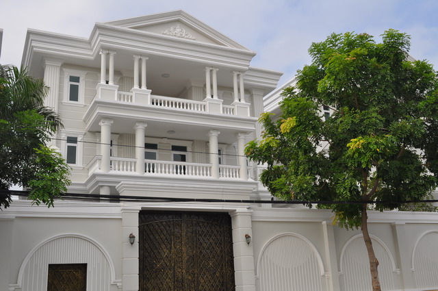 Modern villa for rent in District 2, Thao Dien Ward, HCMC - 5 bedrooms