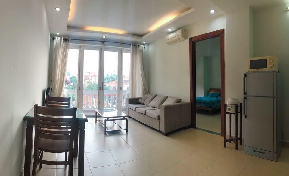 Spacious 1 Bedroom Serviced Apartment For Rent In Nguyen Van Huong